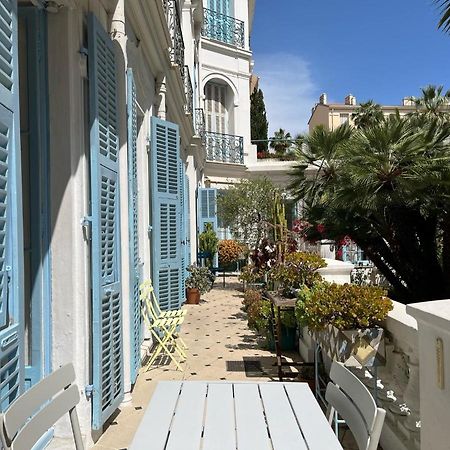 Beautiful Garden Apartment Steps From The Beach Menton Eksteriør billede