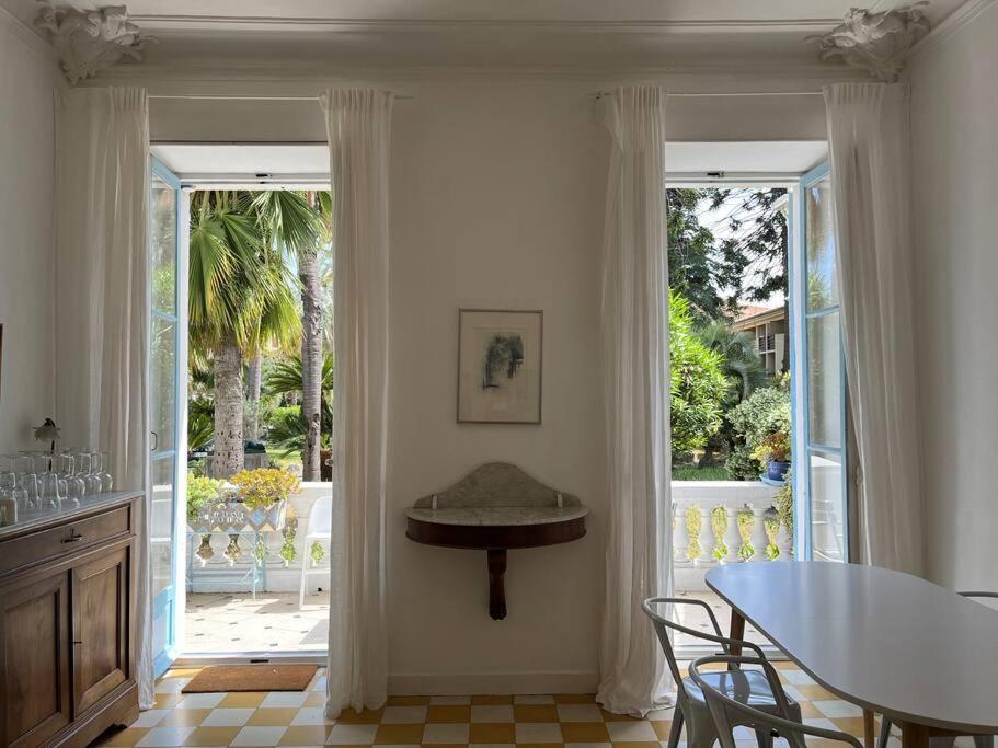 Beautiful Garden Apartment Steps From The Beach Menton Eksteriør billede