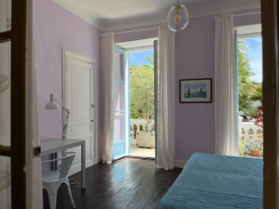 Beautiful Garden Apartment Steps From The Beach Menton Eksteriør billede